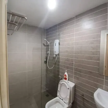 Kozi Square Infinity Pool IV Apartment Kuching Exterior photo